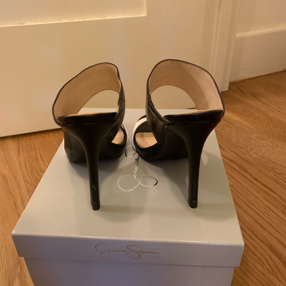 Jessica Simpson Romy Sandal - Picture 2 of 3